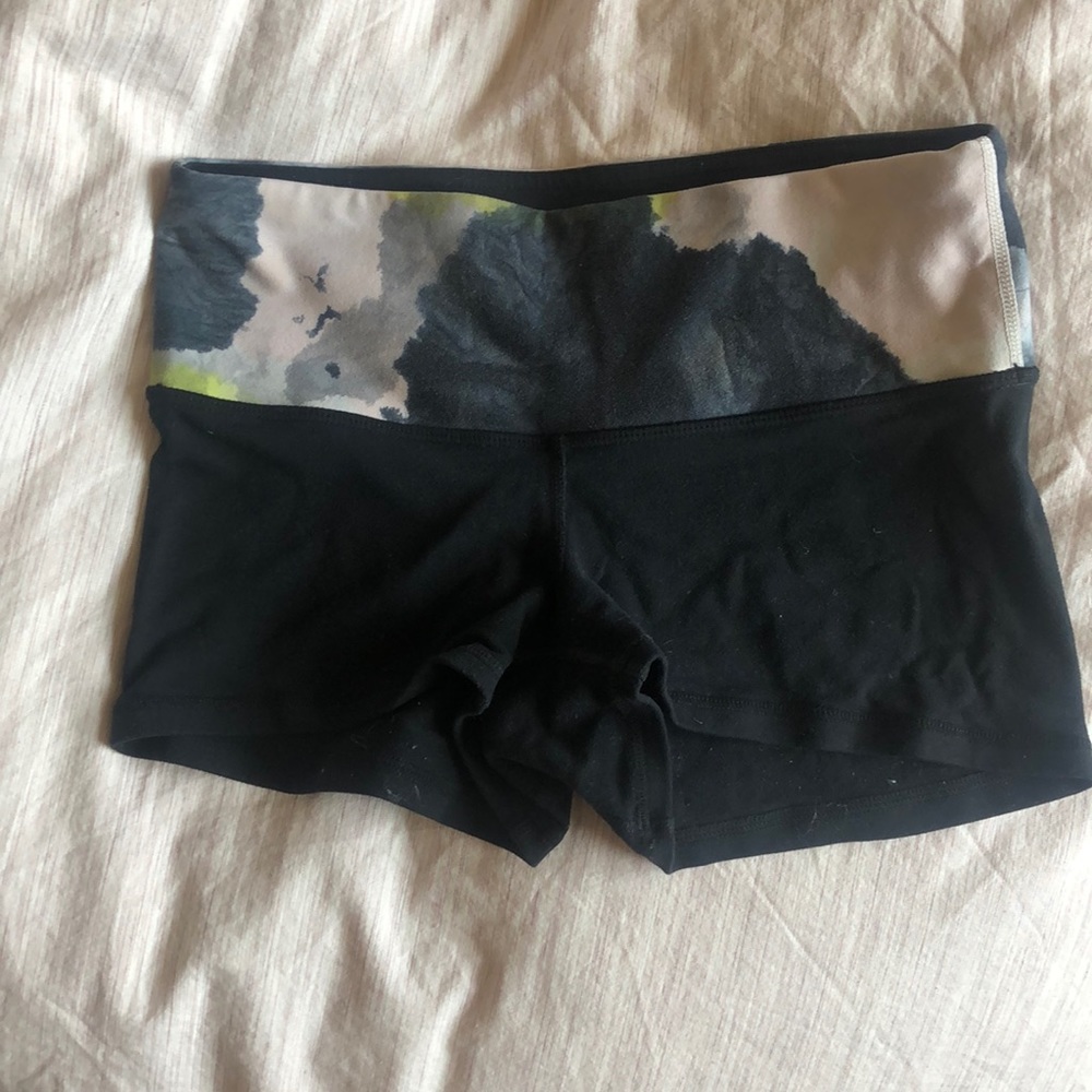 Lululemon Boogie shorts